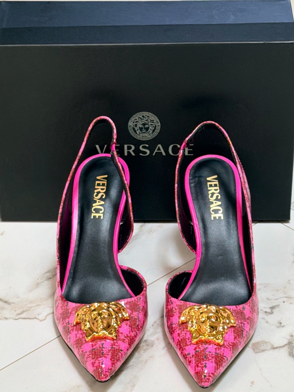 Versace Medusa Pink Plaid Slingback pumps. Size 39